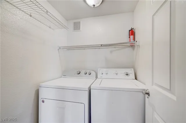 $1,100 | 4400 South Jones Boulevard, Unit 1125, Las Vegas, NV 89103