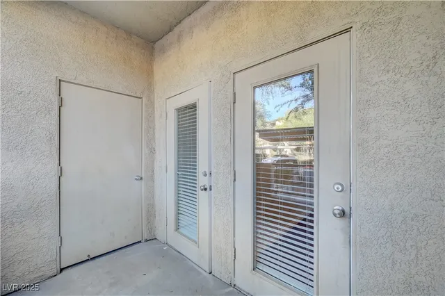 $1,100 | 4400 South Jones Boulevard, Unit 1125, Las Vegas, NV 89103