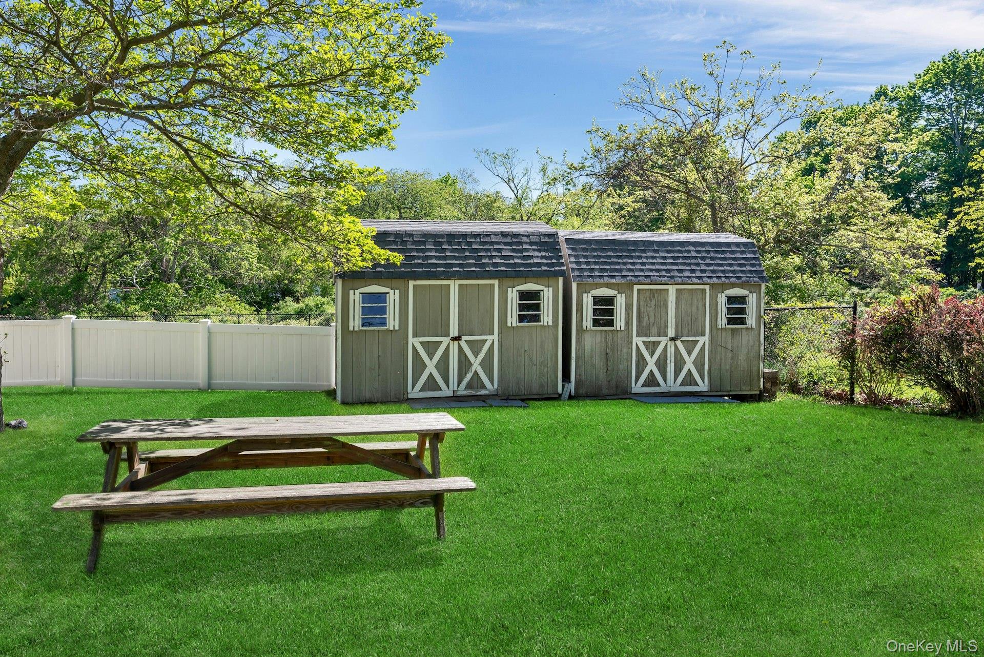 380 Clark Road Southold, NY 11971 - Photo 17 of 21