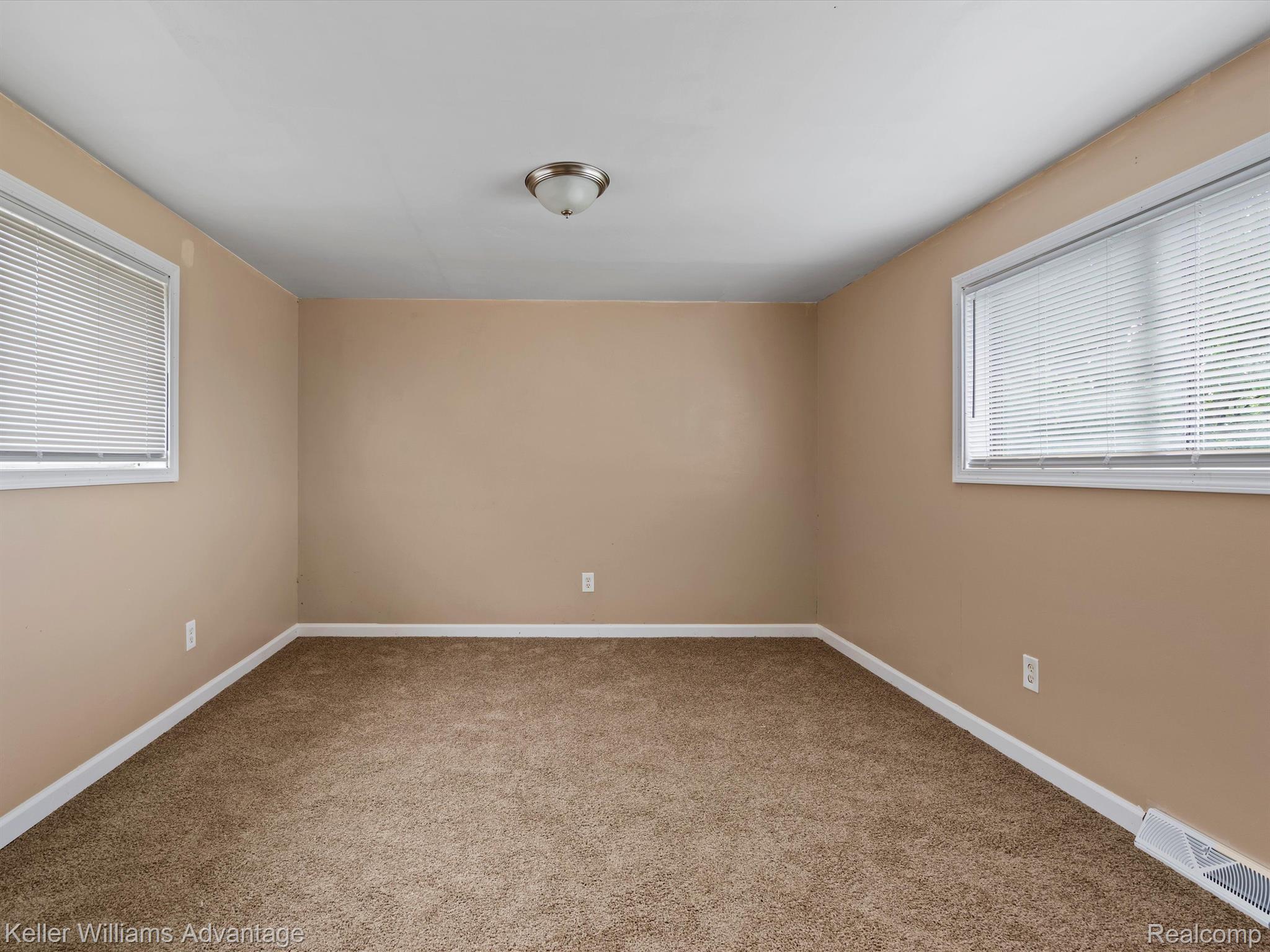 2378 Post Road Newport, MI 48166 - Photo 19 of 23 Gallery Image 19