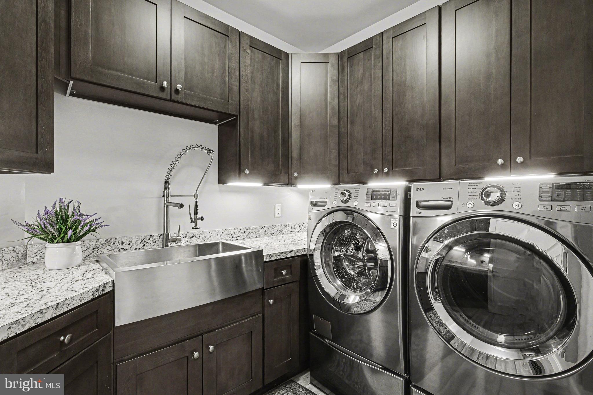 671 Bent Creek Drive Lititz, PA 17543 - Photo 18 of 61 a utility room with sink dryer and washer
