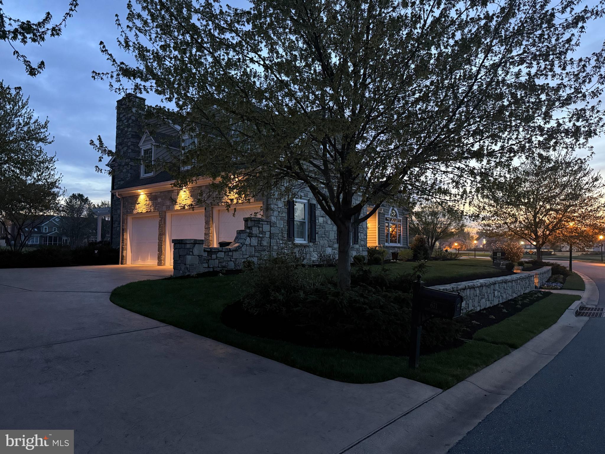 671 Bent Creek Drive Lititz, PA 17543 - Photo 49 of 61 a front view of a house with garden