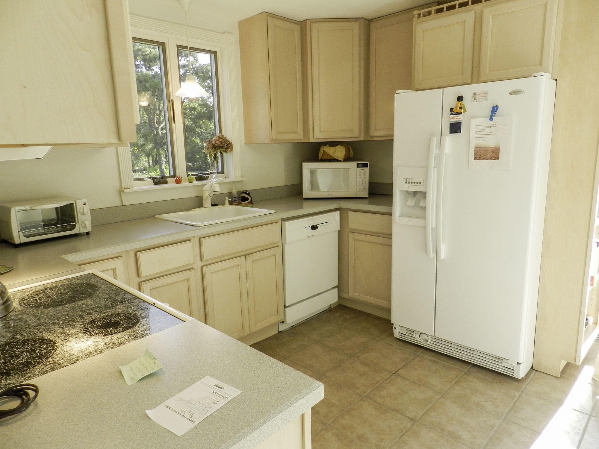 10 Proprietors Road Edgartown, MA 02539 - Photo 7 of 18 SandpiperRentals_2928
