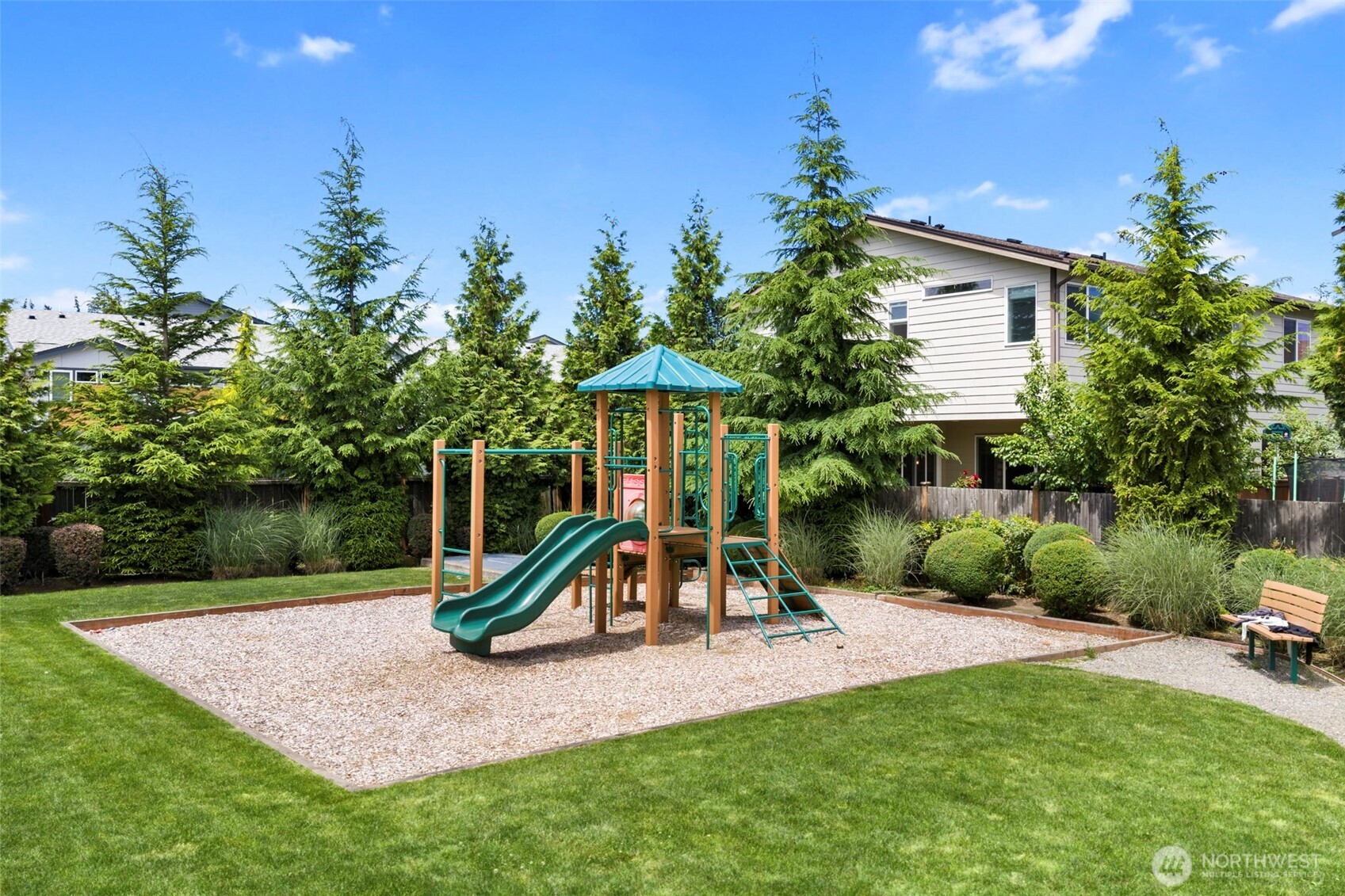 3706 193rd Place Southeast Bothell, WA 98012 - Photo 33 of 40
