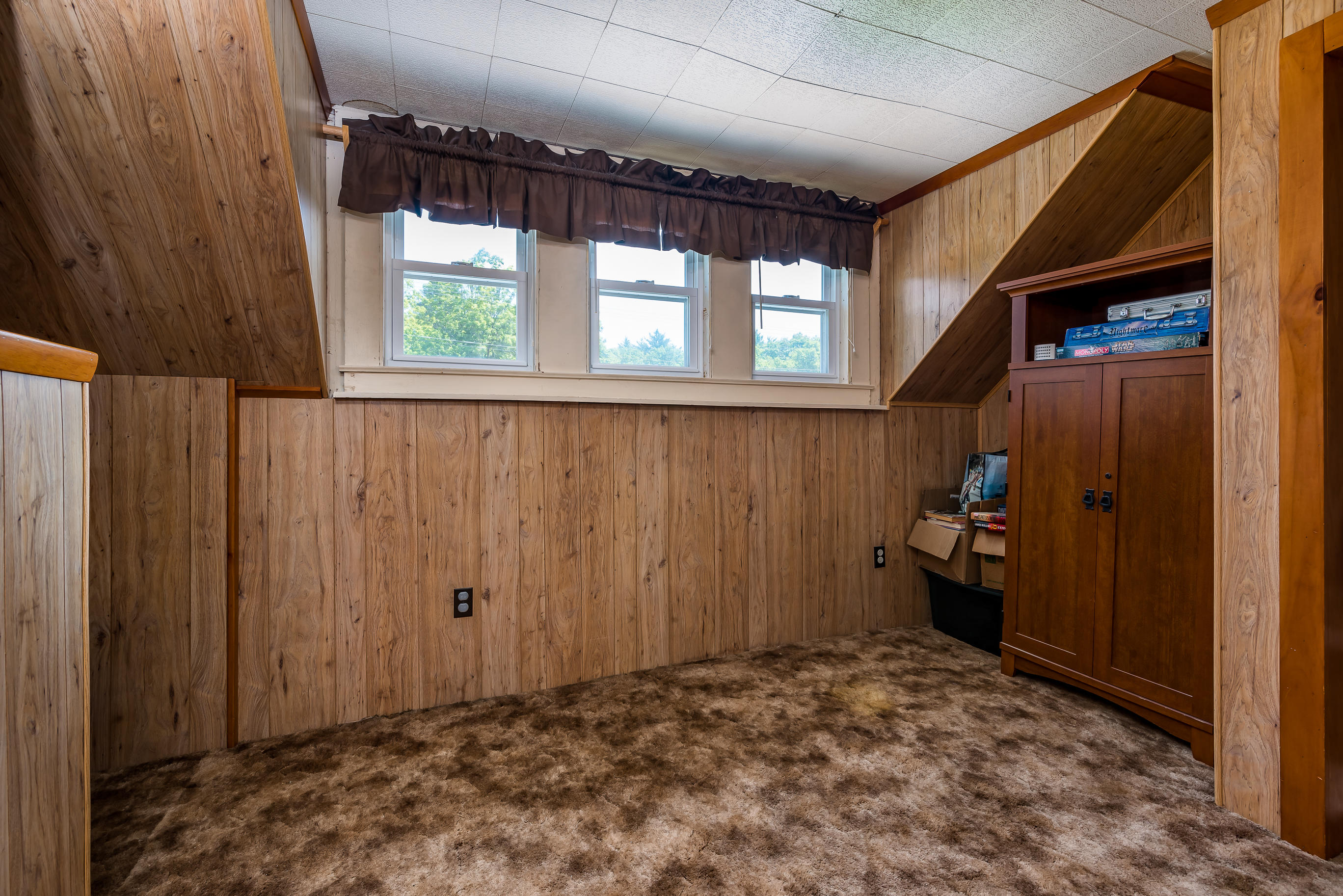 249 Main Street Springvale, ME 04083 - Photo 17 of 30 Bedroom 3