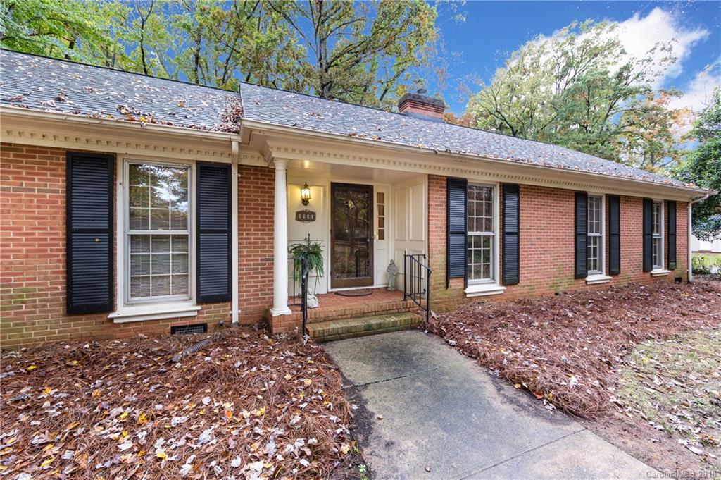 5900 Kirkpatrick Road Charlotte, NC 28211 - Photo 2 of 33