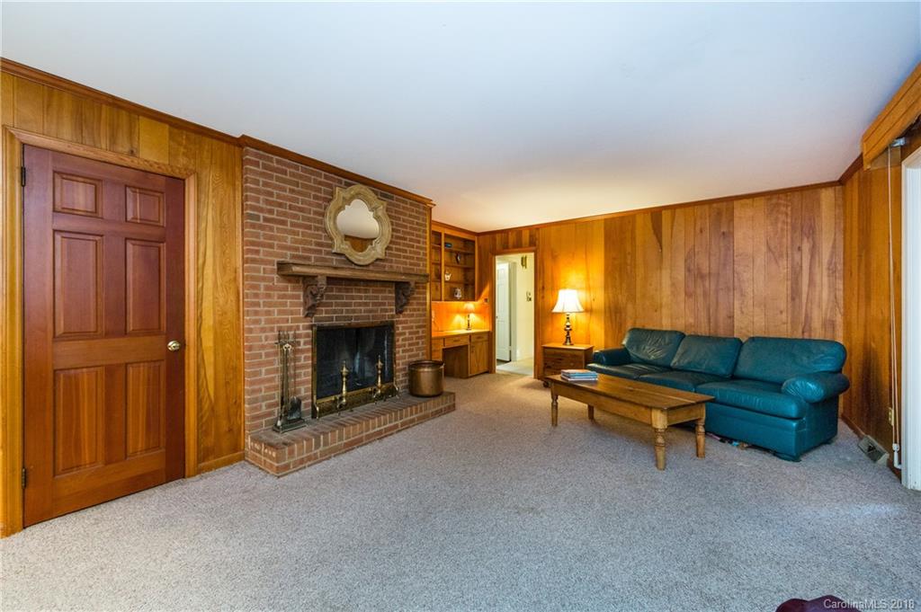 5900 Kirkpatrick Road Charlotte, NC 28211 - Photo 12 of 33