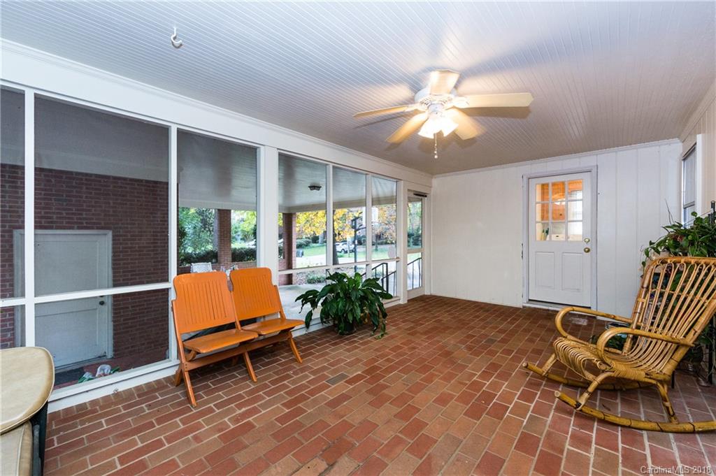 5900 Kirkpatrick Road Charlotte, NC 28211 - Photo 14 of 33