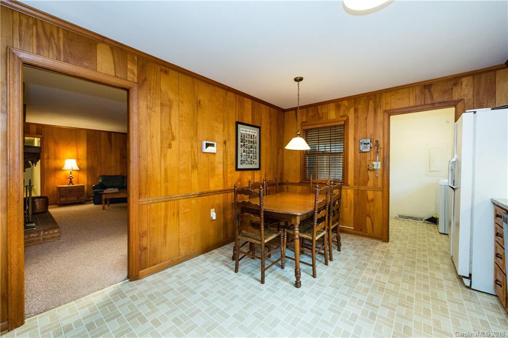 5900 Kirkpatrick Road Charlotte, NC 28211 - Photo 18 of 33