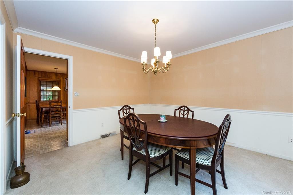 5900 Kirkpatrick Road Charlotte, NC 28211 - Photo 9 of 33