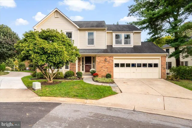 front view of house with a yard