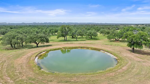 $850,000 | 1241-1 Sandy Oaks Ranch Road, Johnson City, TX 78636