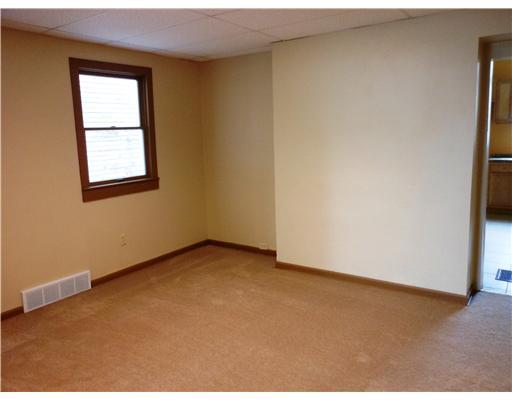 113 Churchill Street McKees Rocks, PA 15136 - Photo 4 of 10 Dining Room.