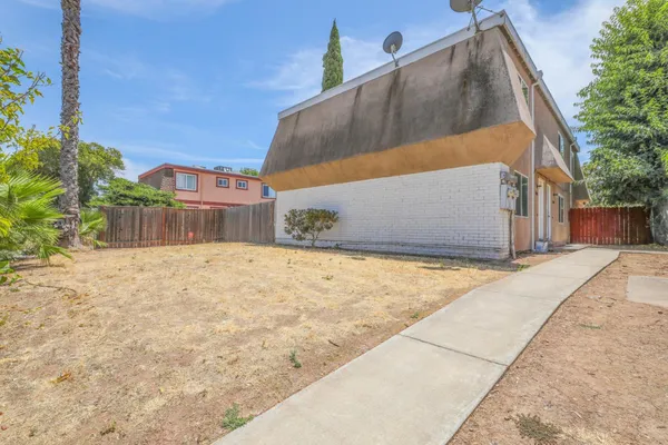 $515,000 | 7804 68th Avenue, Sacramento, CA 95828