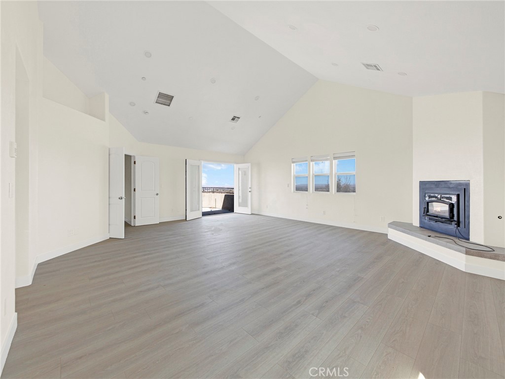 2575 Rale Drive Palmdale, CA 93550 - Photo 14 of 62 Gallery Image 14