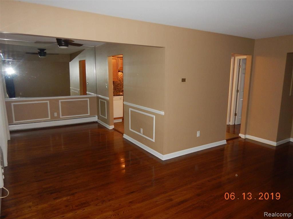 4113 Telegraph Road, Unit F107 Bloomfield Hills, MI 48302 - Photo 13 of 16