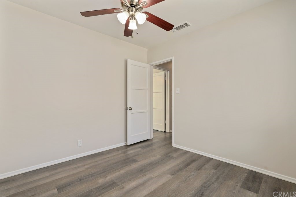 722 West E Street Ontario, CA 91762 - Photo 18 of 31