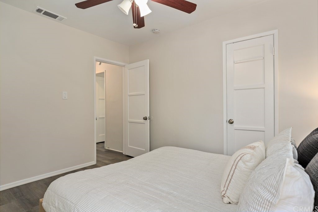 722 West E Street Ontario, CA 91762 - Photo 20 of 31