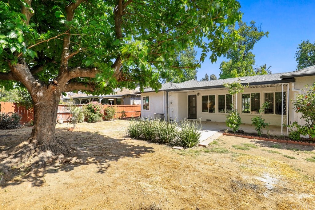 722 West E Street Ontario, CA 91762 - Photo 27 of 31