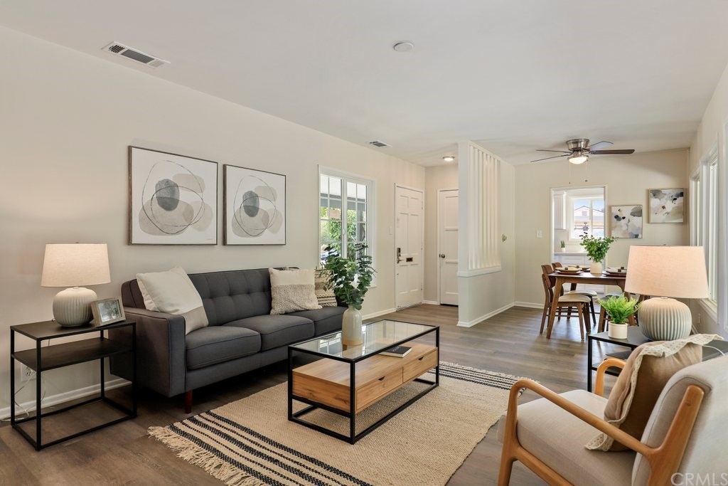 722 West E Street Ontario, CA 91762 - Photo 4 of 31