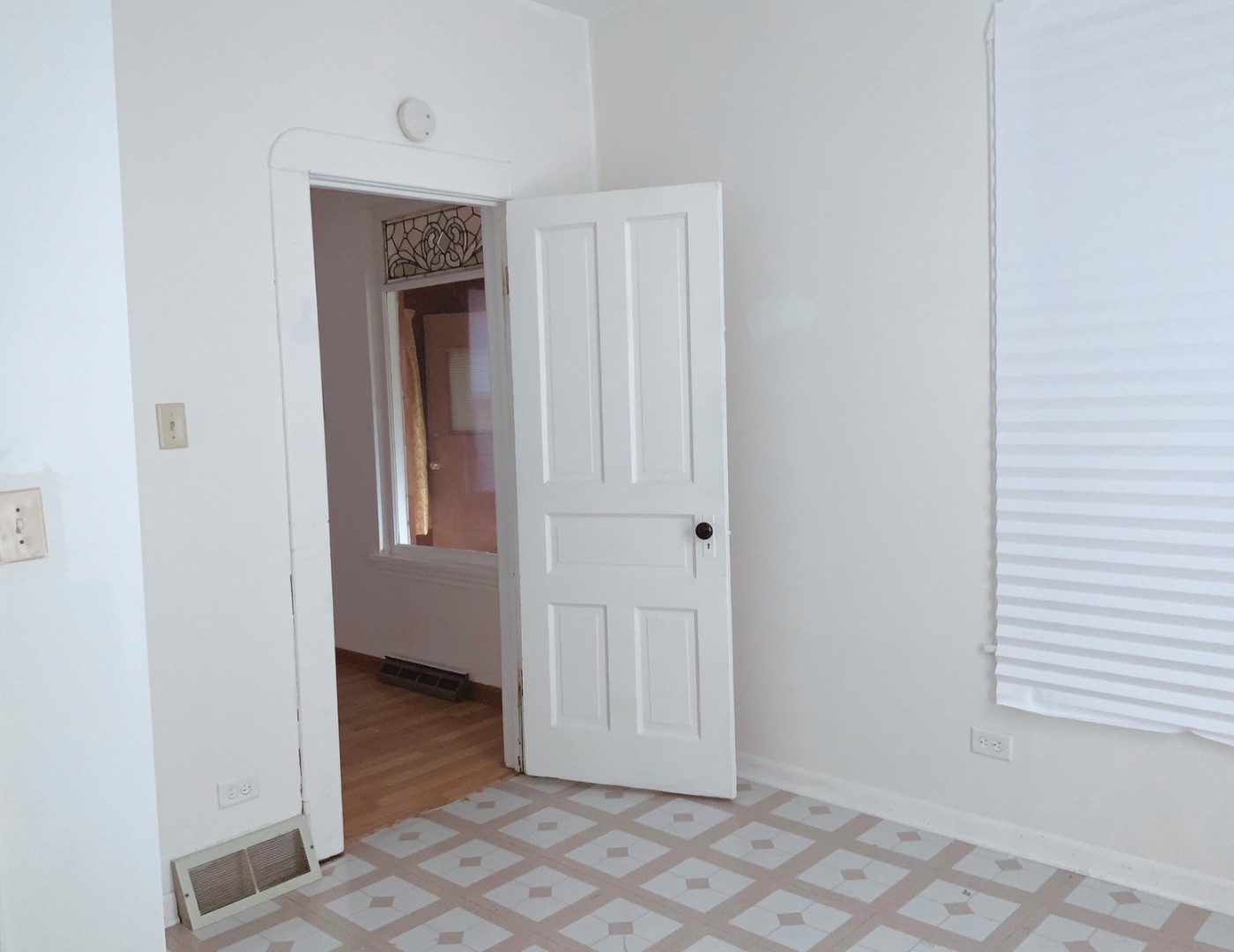 661 Abe Street Joliet, IL 60432 - Photo 11 of 16