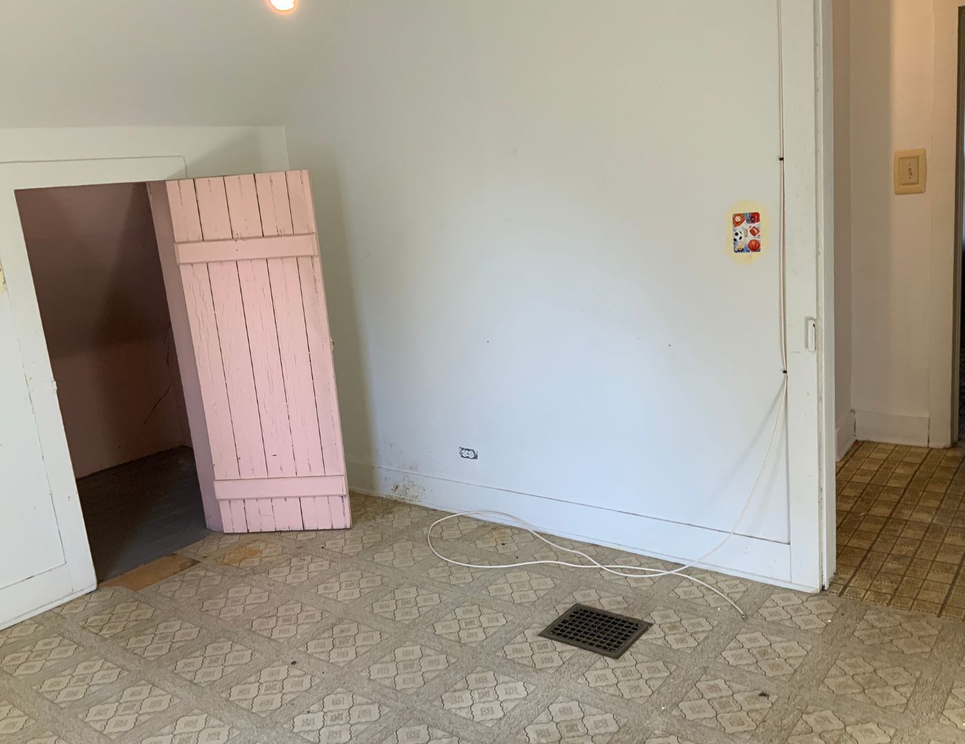 661 Abe Street Joliet, IL 60432 - Photo 10 of 16