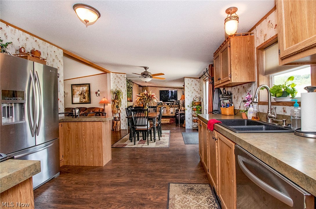 2760 Ragersville Road Southwest Sugarcreek, OH 44681 - Photo 13 of 31 Gallery Image 13