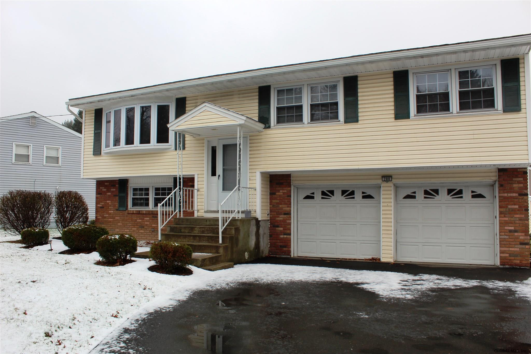 200 Vly Road Schenectady, NY 12309 - Photo 1 of 32 Photo 1