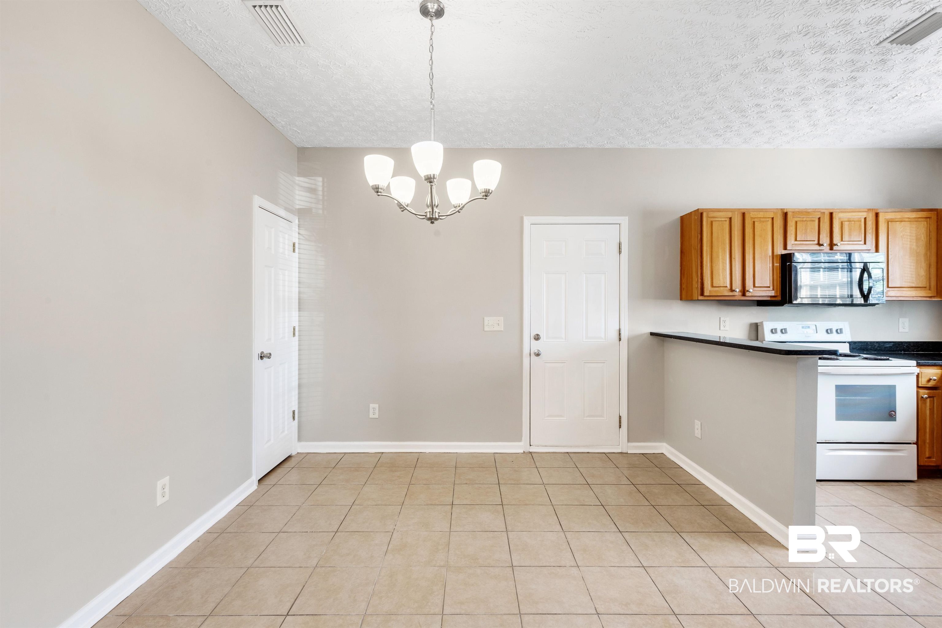 1224 Sloane Cove Foley, AL 36535 - Photo 13 of 35 Gallery Image 13