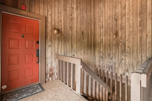 $1,900 | 4557 North O'Connor Road, Unit 2283, Irving, TX 75062