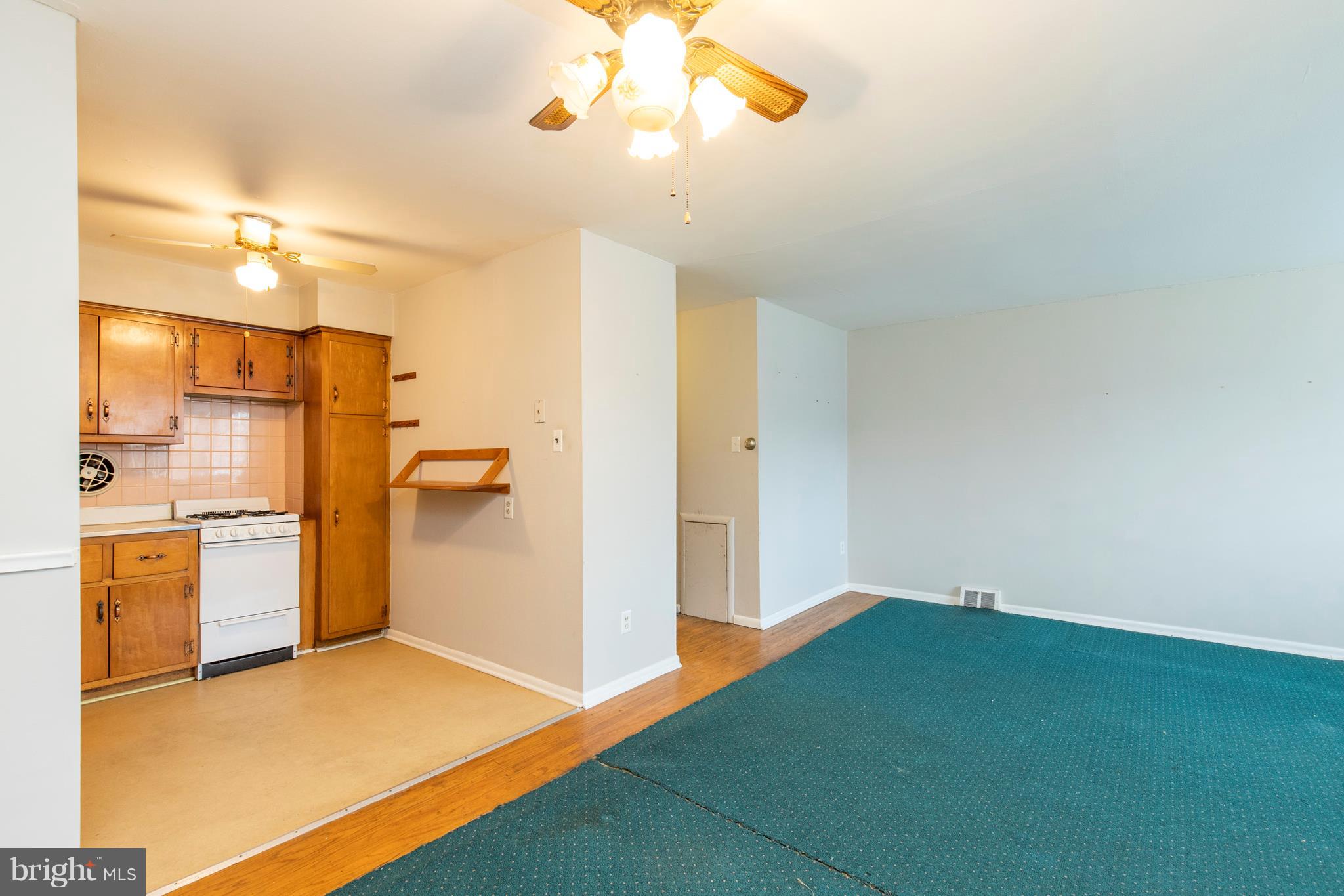12 North Jeffrey Road Aldan, PA 19018 - Photo 5 of 21 Gallery Image 5