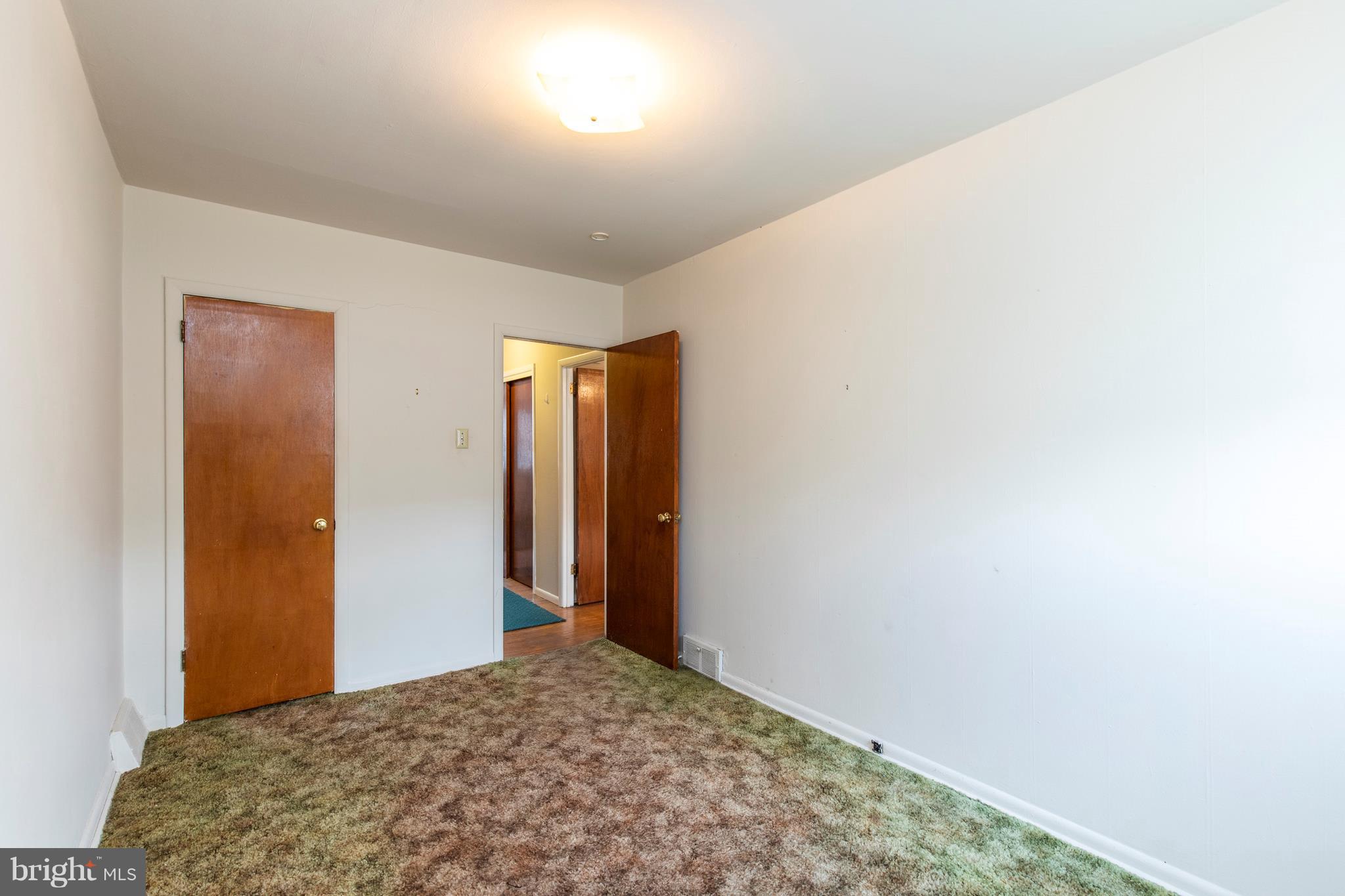 12 North Jeffrey Road Aldan, PA 19018 - Photo 7 of 21 Gallery Image 7