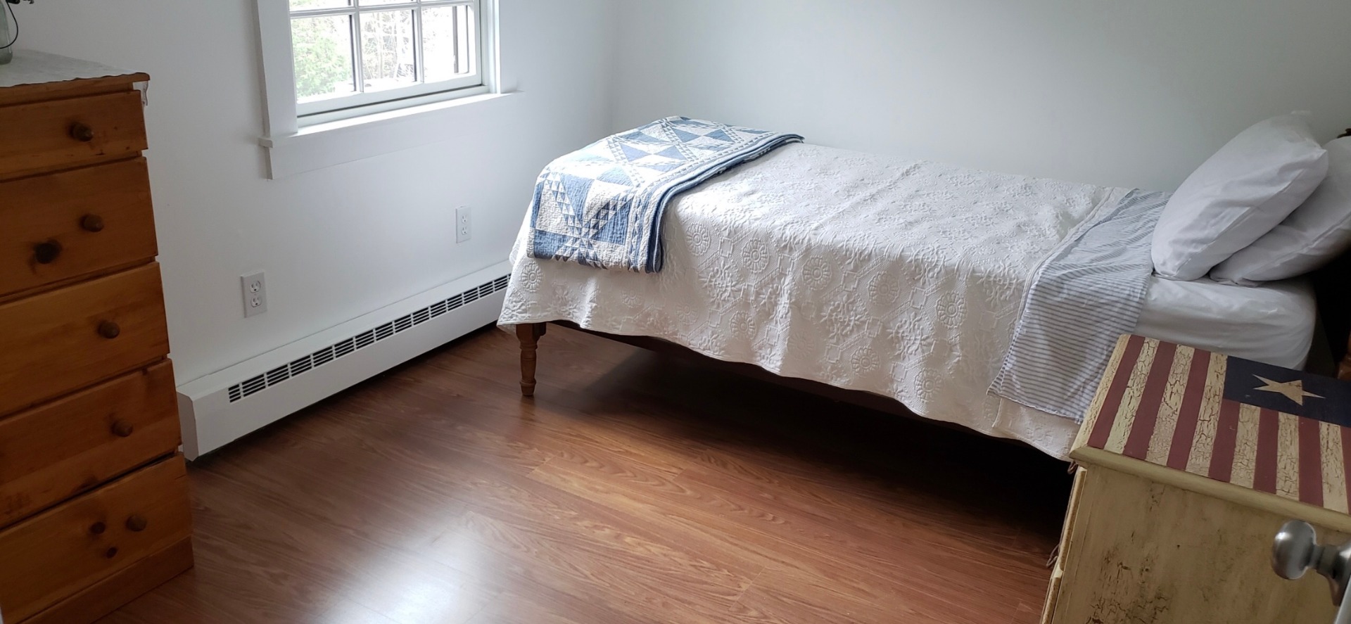 41 Surfside Road Nantucket, MA 02554 - Photo 10 of 17 2nd Floor Guest Bedroom