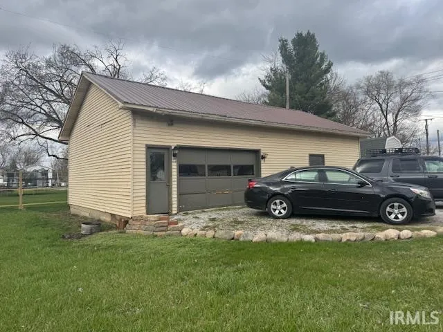 $235,000 | 317 East Lake Street, Topeka, IN 46571