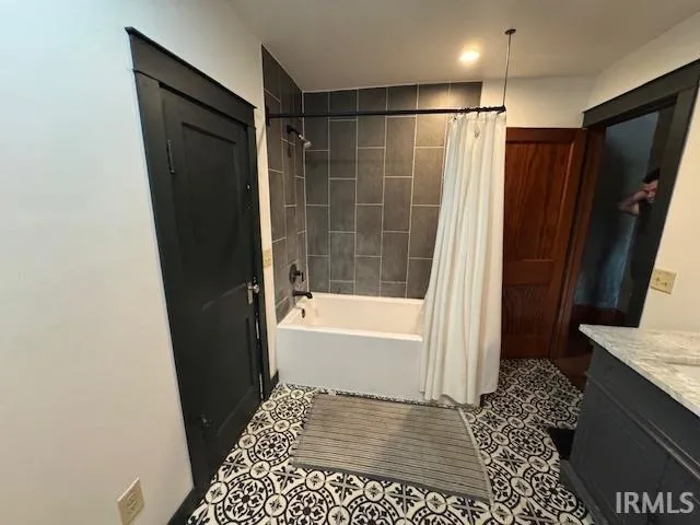 $235,000 | 317 East Lake Street, Topeka, IN 46571