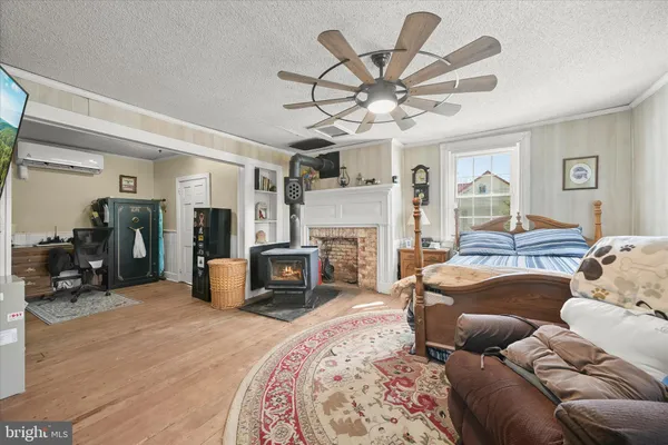 $575,000 | 8031 Sharpsburg Pike, Fairplay, MD 21733