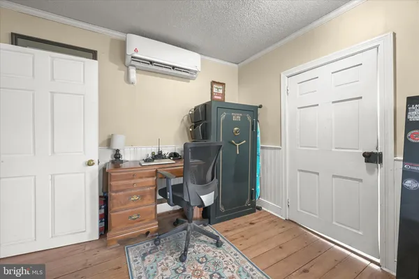 $575,000 | 8031 Sharpsburg Pike, Fairplay, MD 21733