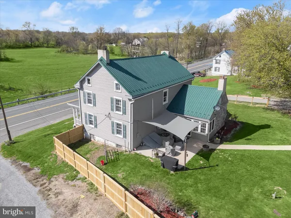 $575,000 | 8031 Sharpsburg Pike, Fairplay, MD 21733