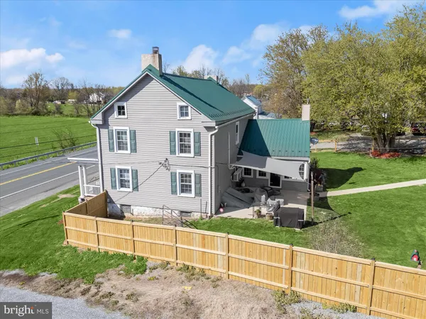 $575,000 | 8031 Sharpsburg Pike, Fairplay, MD 21733