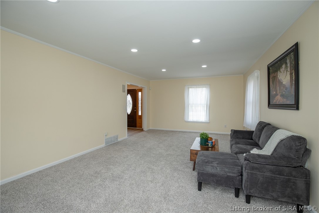 2413 St Andrews Road Jeffersonville, IN 47130 - Photo 13 of 50