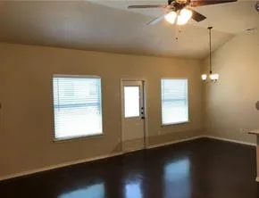 $1,650 | 142 Samuel Drive, Unit B, Buda, TX 78610