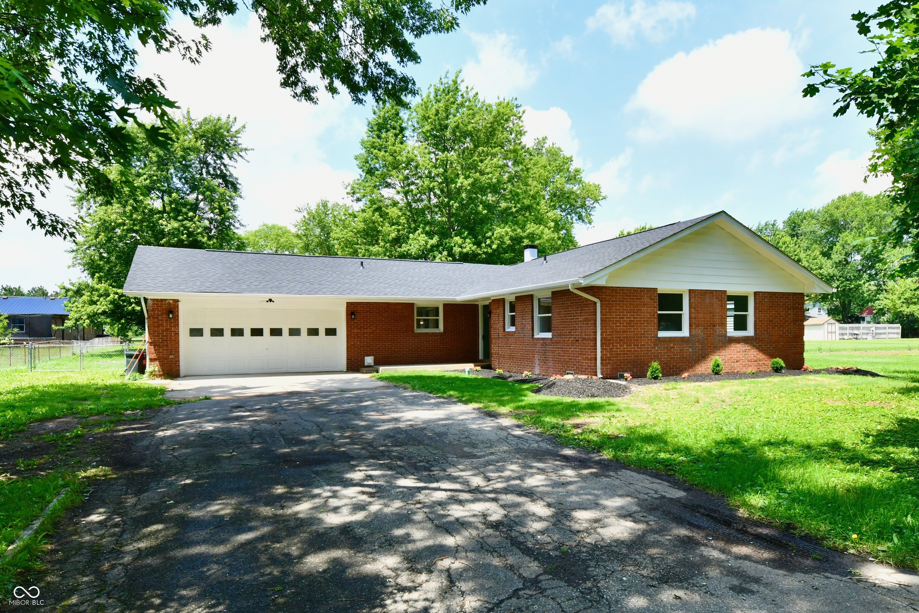 1005 Cardinal Way Anderson, IN 46011 - Photo 1 of 32