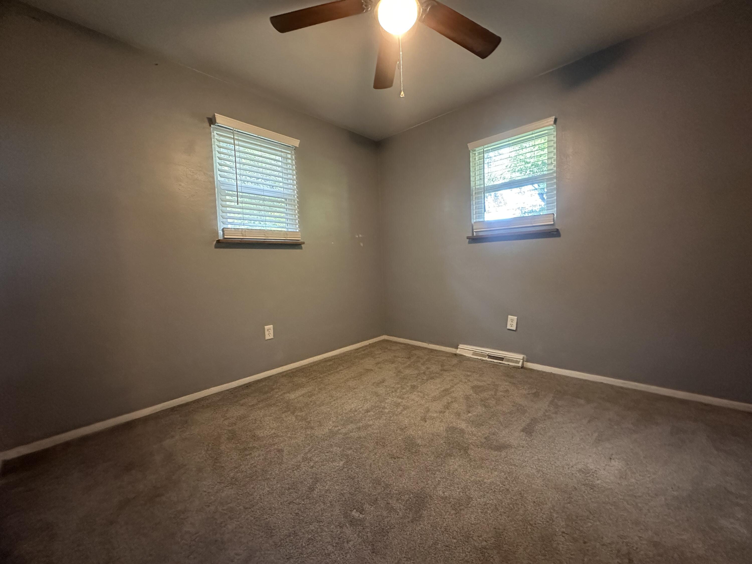 2210 South Burnett Road Springfield, OH 45505 - Photo 15 of 26