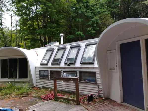 $575,000 | 470 Jewett Road, Hopkinton, NH 03229