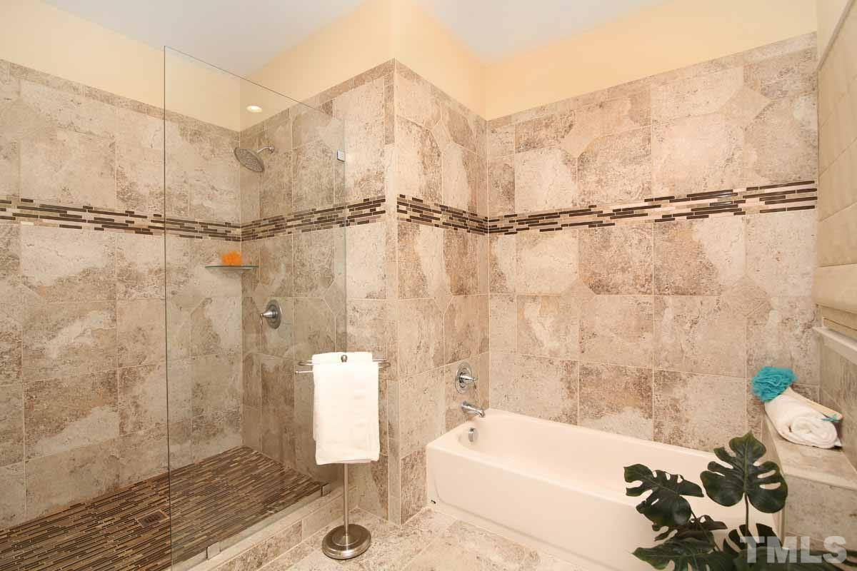 9117 Castleton Lane Raleigh, NC 27615 - Photo 14 of 28 Gallery Image 14