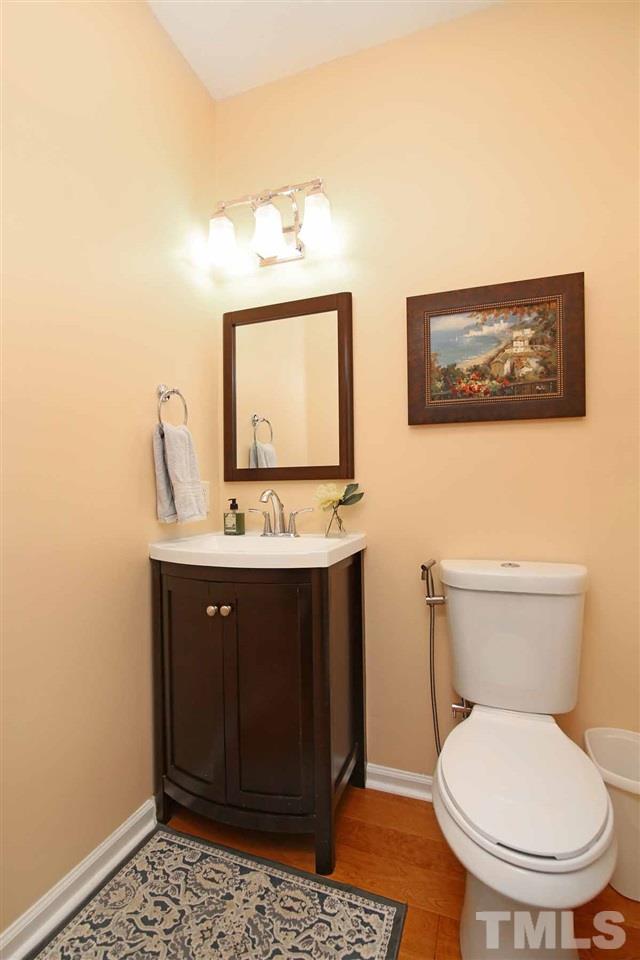 9117 Castleton Lane Raleigh, NC 27615 - Photo 17 of 28 Gallery Image 17