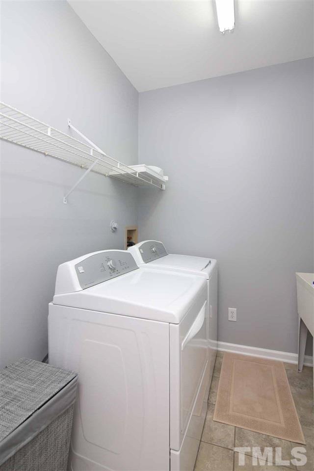 9117 Castleton Lane Raleigh, NC 27615 - Photo 24 of 28 Gallery Image 24
