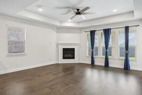 $2,650 | 228 Glenwood Drive, Oak Point, TX 75068