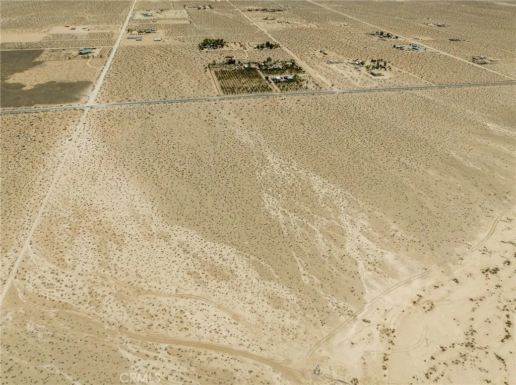 705 Cambria Road Lucerne Valley, CA 92356 - Photo 7 of 9