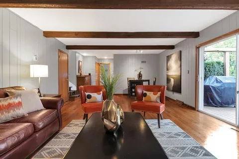 $489,950 | 9006 West 104th Terrace, Overland Park, KS 66212